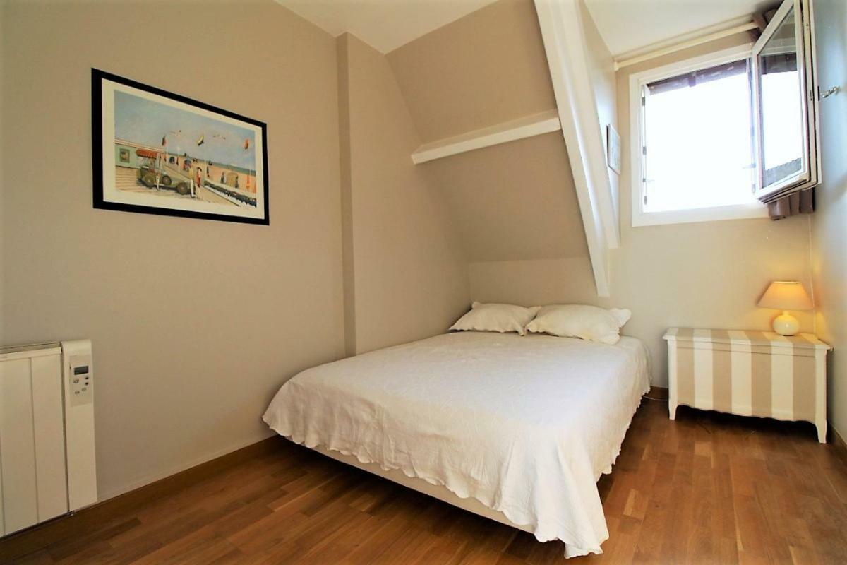 Cadre Exceptionnel: Duplex Classe 4**** Tennis, Piscine, Parking, Linge Inclus, Wifi, Materiel Bebe, Proximite Centre Deauville Buitenkant foto